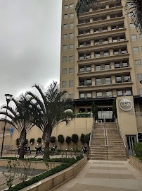 Vista externa do edifício onde está localizado o escritório, em Alphaville Industrial